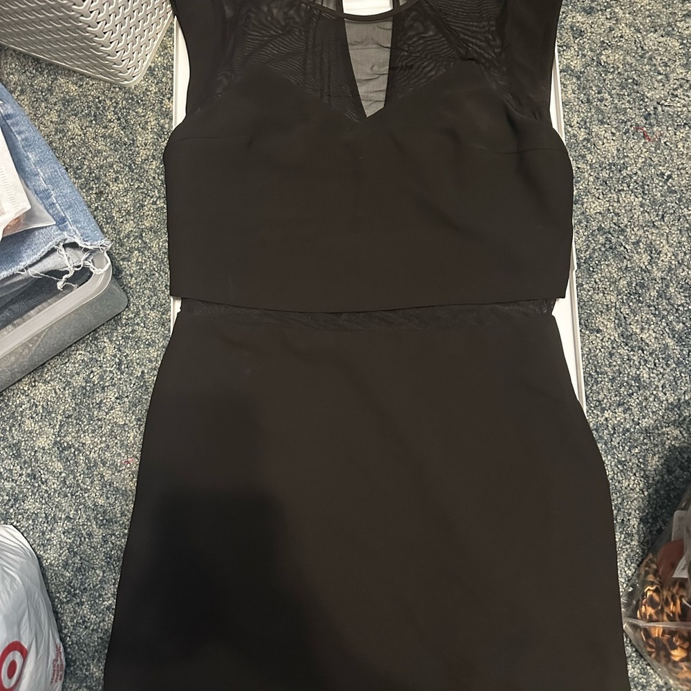 Elegant Black Sleeveless Dress
